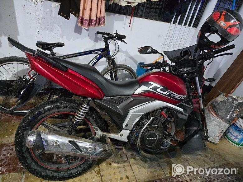 Runner Turbo 125 2023