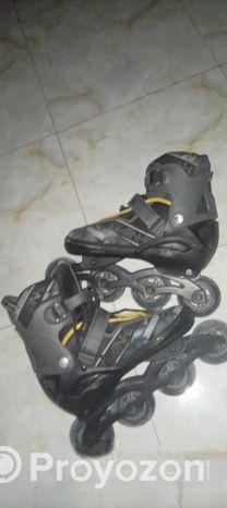 স্কেটিং সু