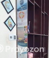 fitted-8_2025-11-24_10-09-29