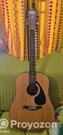 Yamaha FG800 Acoustic Guitar Sale .