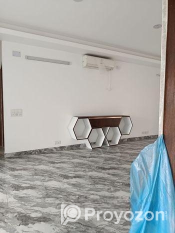 Luxury apartment for rent – Gulshan 2