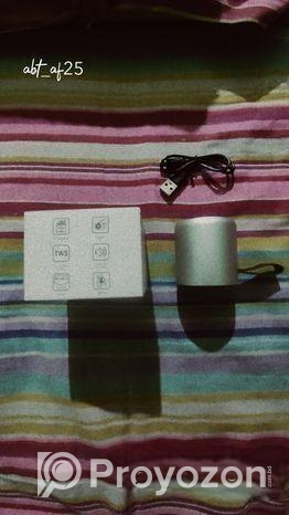 M9 Bluetooth Speaker