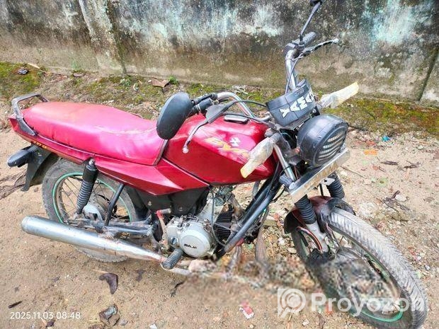 Bajaj CT 100 . 2004