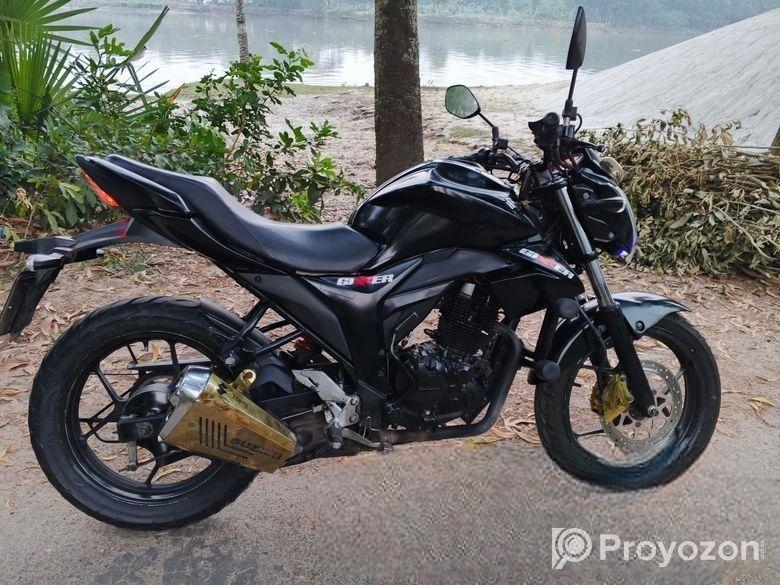 Suzuki Gixxer Monotone