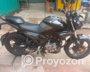 fitted-10_2025-12-08_10-09-20