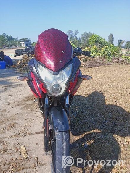 Bajaj Pulsar NS 160 . 2016