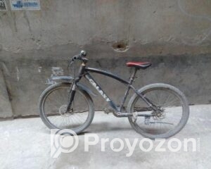 fitted-13_2025-12-18_09-56-00