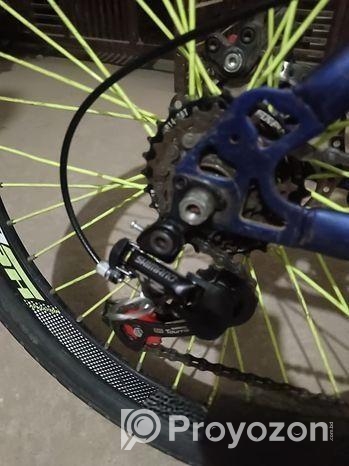 HERO NEW CONDITION GEAR CYCLE