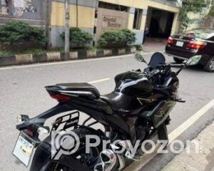 fitted-16_2025-12-18_09-59-05