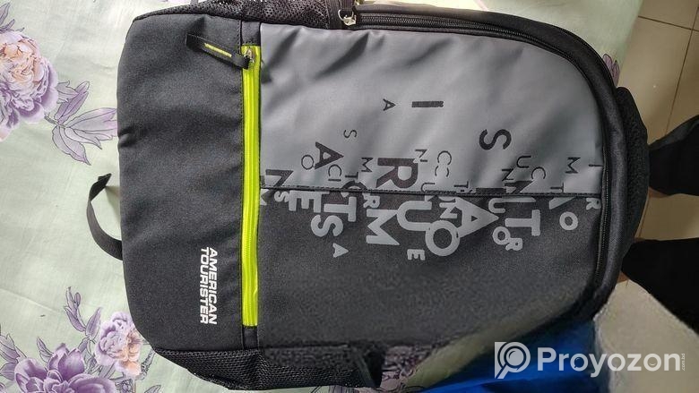 নতুন ব্যাগ