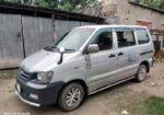 Toyota Noah . 2004