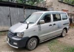 Toyota Noah . 2004