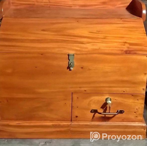 ক্যাশ বাক্স