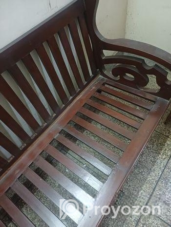 ফোম সহ তিন সিটের খাটি চিটাগাং শিলকড়াই কাঠের সোফা