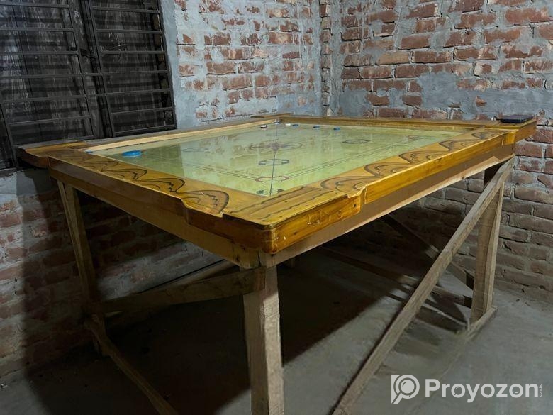 কাচের ক্যারাম বোর্ড