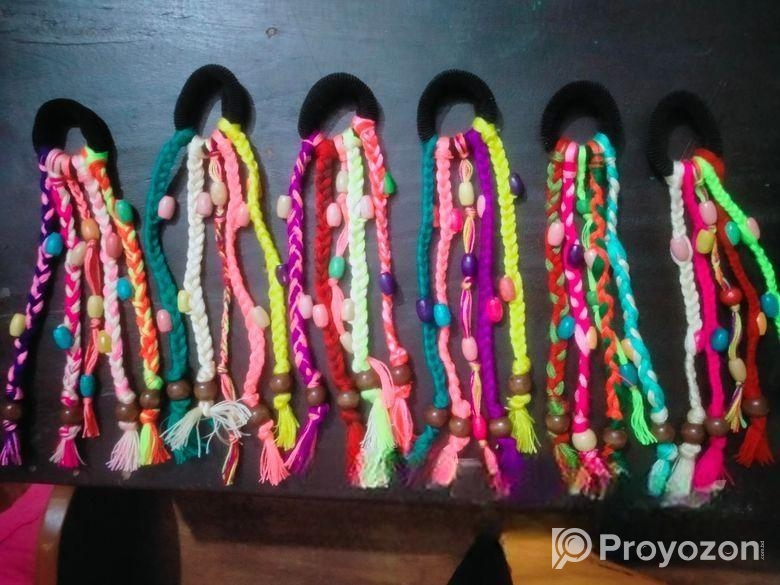 চুলের হেয়ার স্ট্রিং