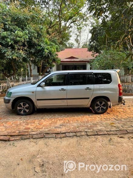 Toyota Succeed UL 2004