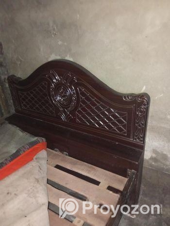 খাট বিক্রি হবে