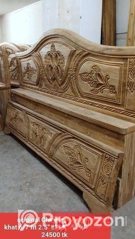 অরিজিনাল চিটাগাং সেগুন কাঠের খাট — ঘরের সাজে রাজকীয় ছোঁয়া!