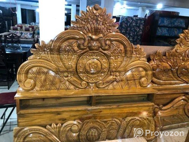 আকাশি কাঠের বক্স খাট