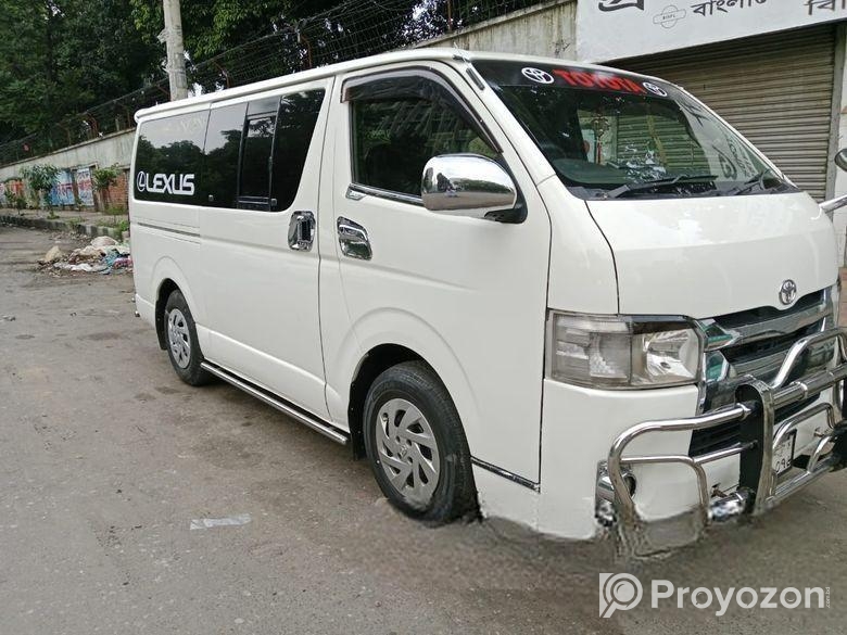 Toyota Hiace ভালো 2005