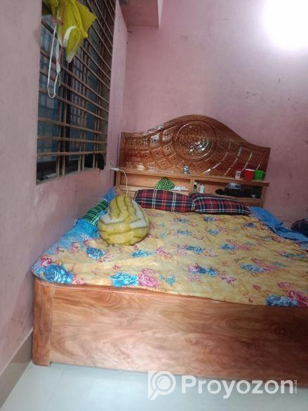 লম্বু কাঠের খাট