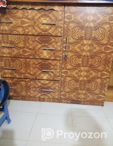 ওয়ারড্রব