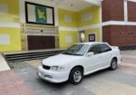 Toyota Corolla . 2000