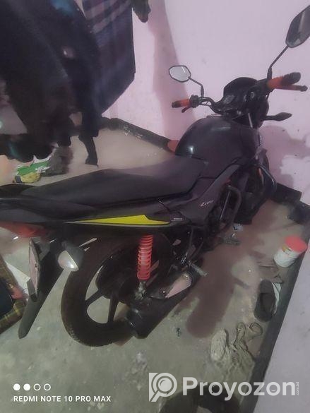 Honda Livo . 2020