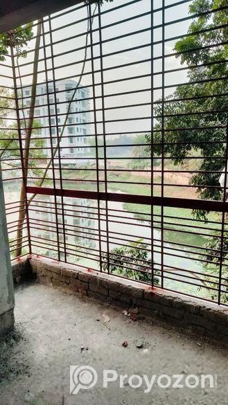 সাভার রেডিও কলোনী থেকে মাত্র ১০ মিনিট দূরত্বে হাউজিং-এ রেডি ফ্যাট