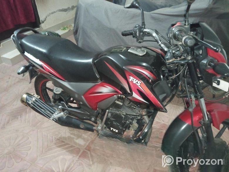 TVS Stryker . 2018
