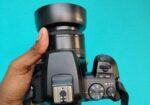 Canon 250D full fresh camera sathe 50mm prime lens..