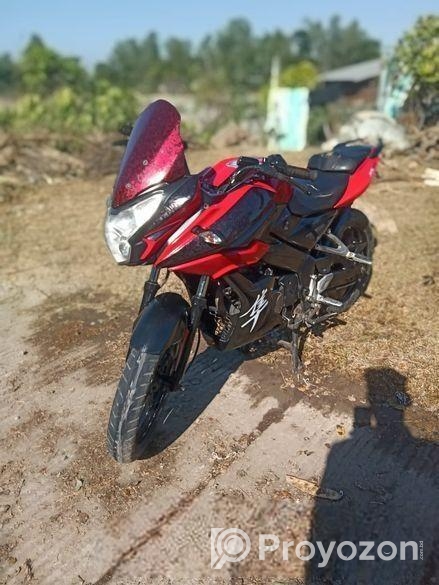 Bajaj Pulsar NS 160 . 2016