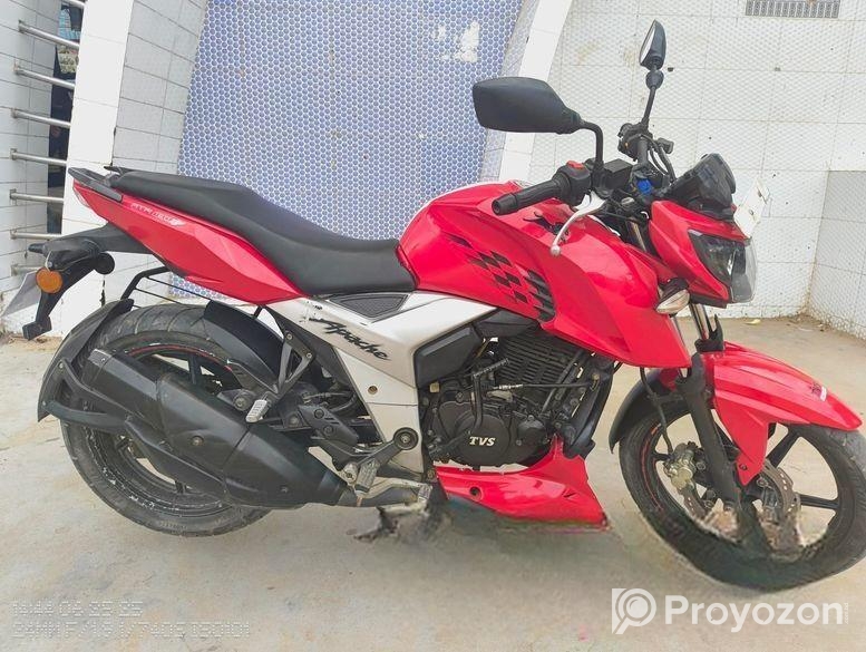 TVS Apache RTR . 2019