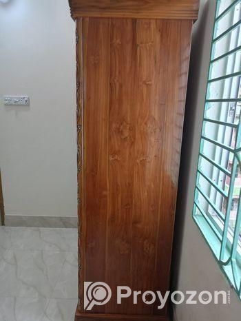 সেগুন কাঠের আলমারি