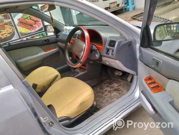 Toyota Starlet . 1997