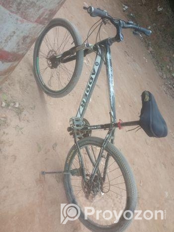 সাইকেলটি বিক্রি করা হবে