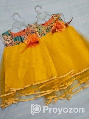 নতুন কিছু বাচ্চাদের বড়োদের ড্রেস লডে সেল করে দেব।বিজনেজ ছেরে দিচ্