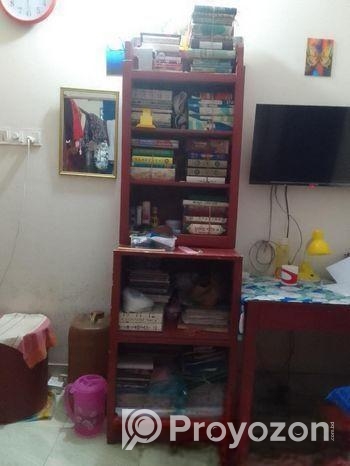 একটি বূকসেলপ