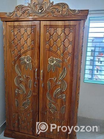 সেগুন কাঠের আলমারি