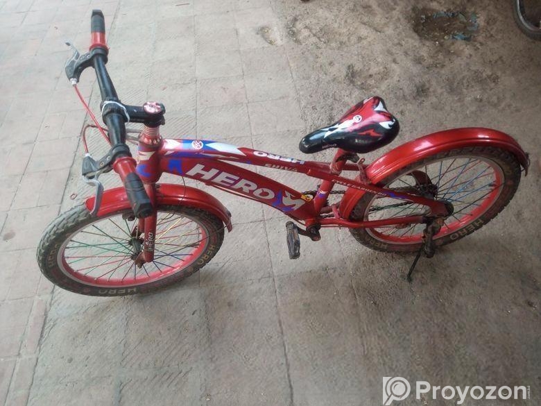 বাচ্চাদের হিরো বাইসাইকেল