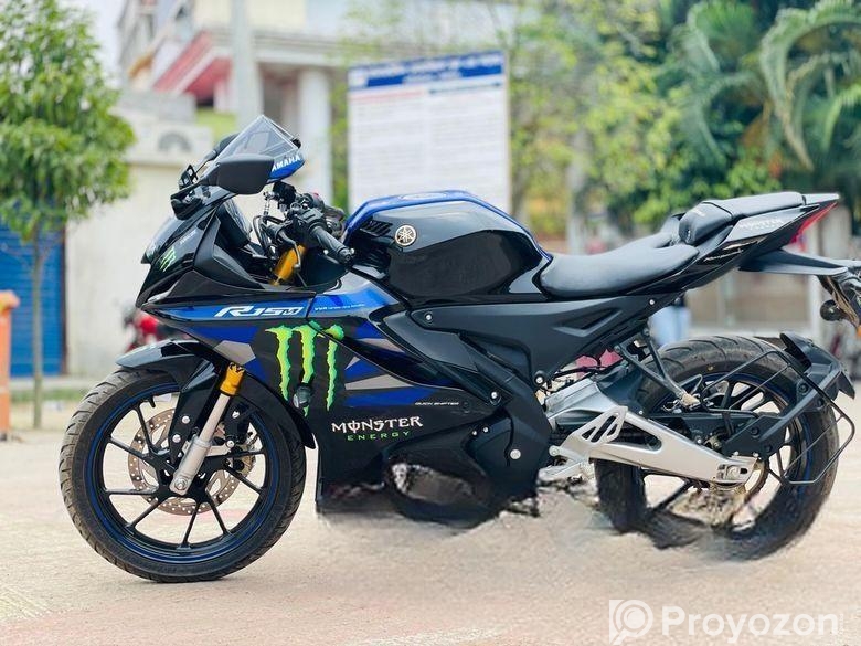 Yamaha R15M BS7 Monster 2025