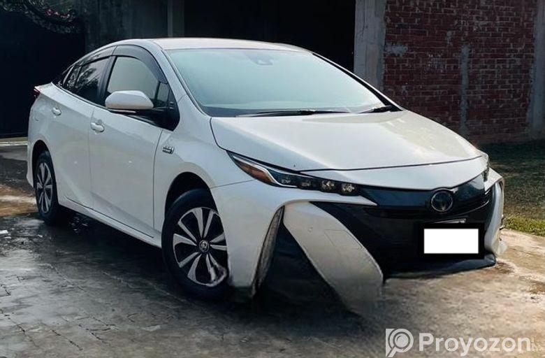 Toyota Prius Plug-in Hybrid 2019