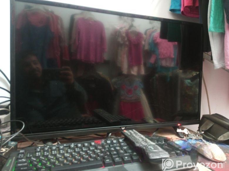 32 ইঞ্চি টিভি বিক্রি করবো