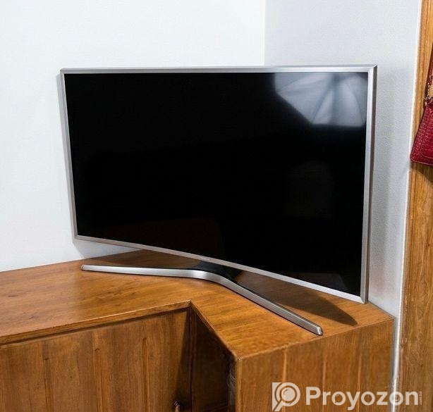 Samsung Curved Smart TV