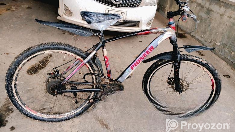 পাইওনিয়ার এই সাইকেলটি ফ্রেশ কন্ডিশনে আছে