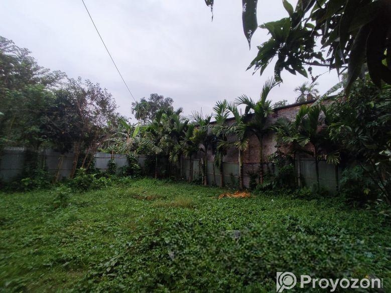 Land sale on urgent basis