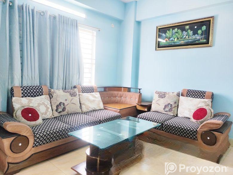 Corner Sofa & Centre Table