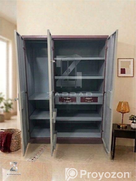 Zabbar Steel-এর modern 3-door premium almirah — stylish design