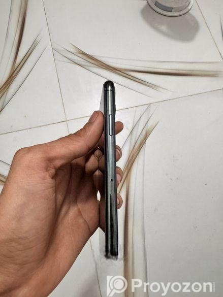 Apple iPhone 11 Pro Battery 89 (Used)